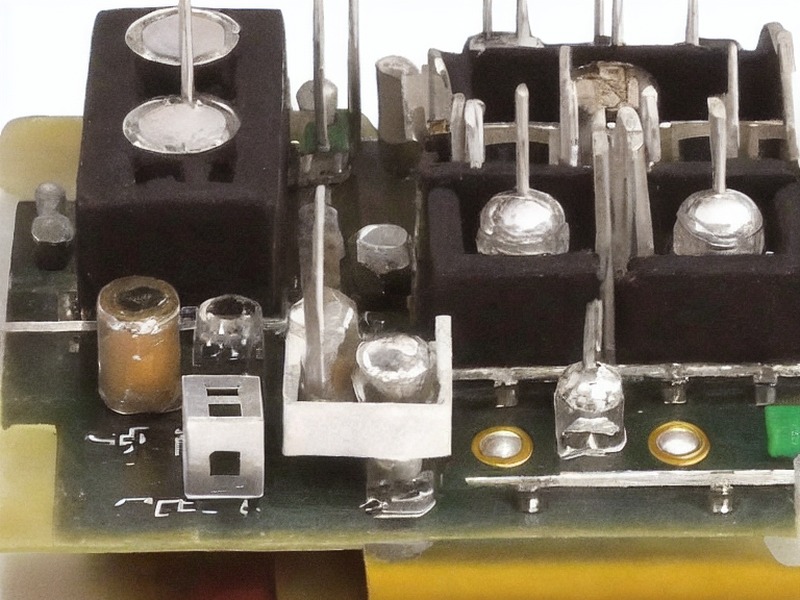 端子组件应用分类 微控制器入口 1